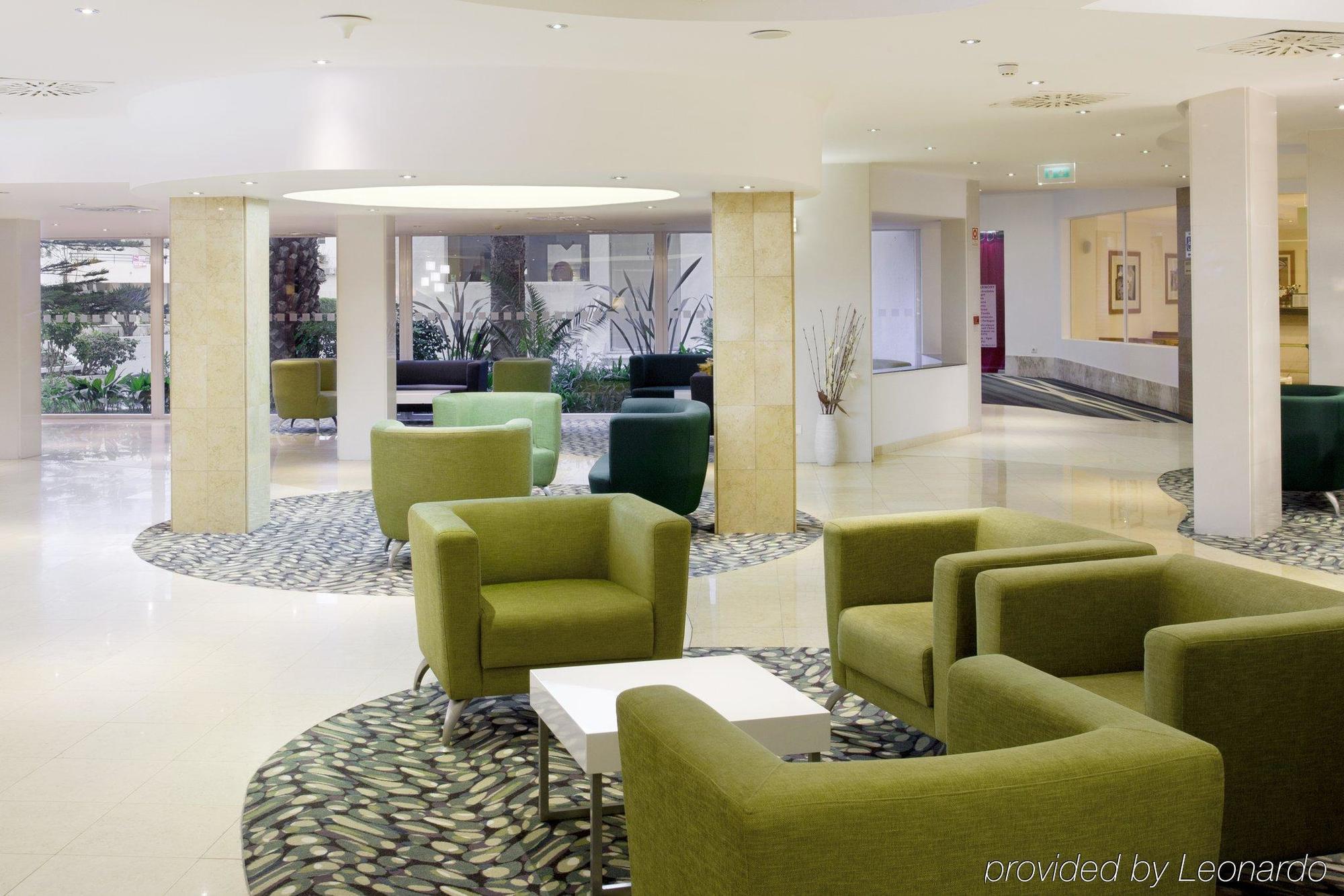 Holiday Inn Algarve - Armacao De Pera, An Ihg Hotel מראה פנימי תמונה